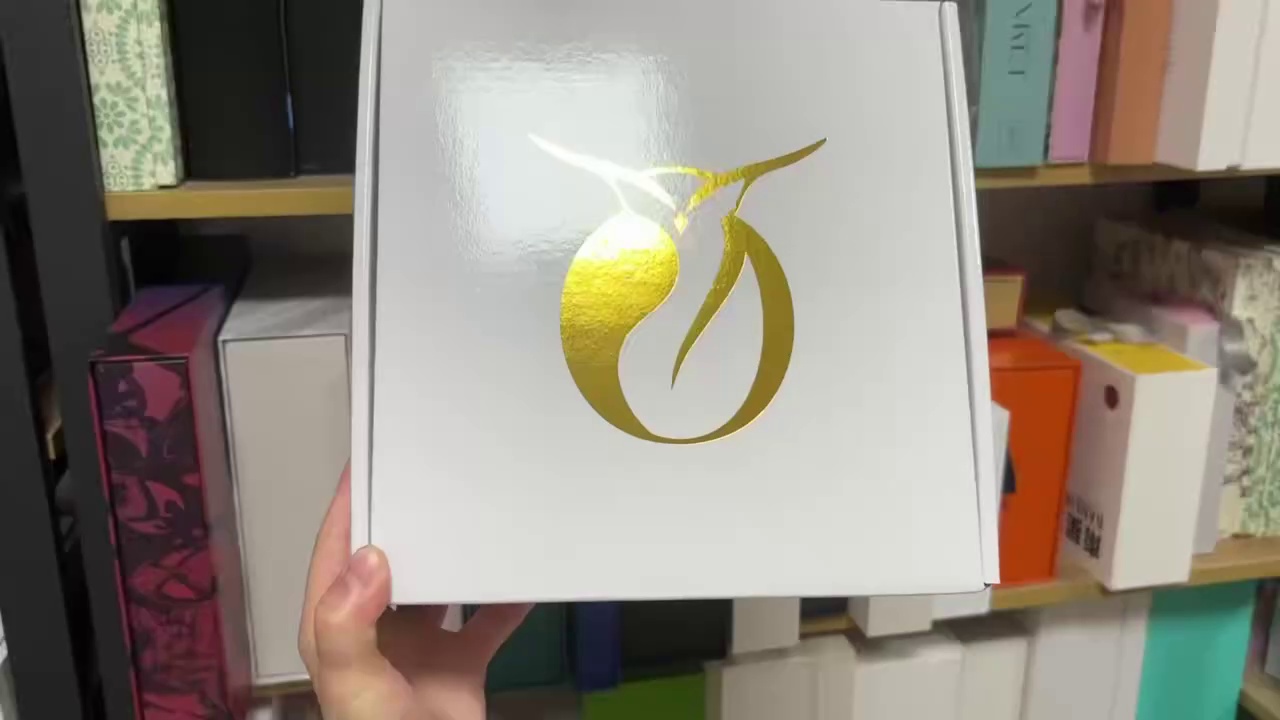 Custom Design Glossy Mailer Boxes