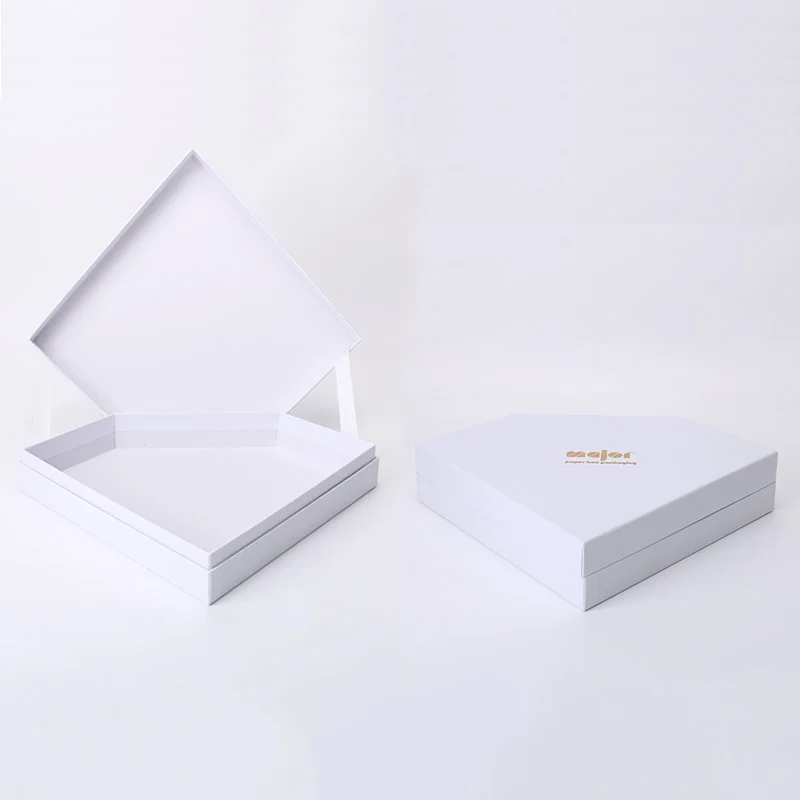 Custom Diamond Shaped Box