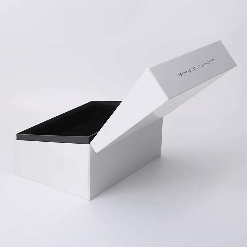 Sztywne papierowe pudełka typu clamshell